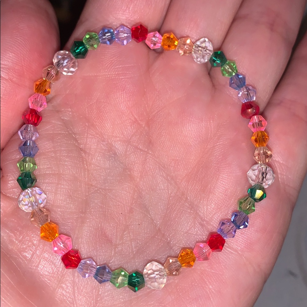 Multicolor Crystal stretch Bracelet - Picture 5 of 5